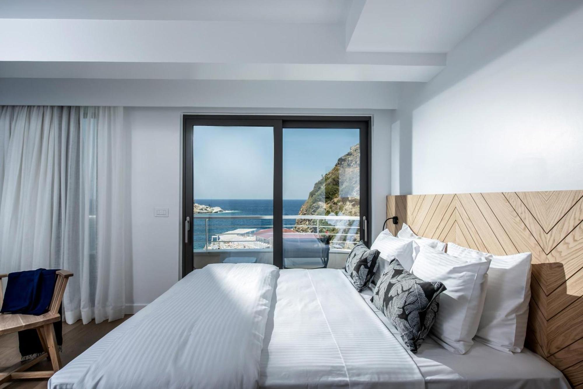 Made By The Sea Villa 4 Ligaria  Luaran gambar